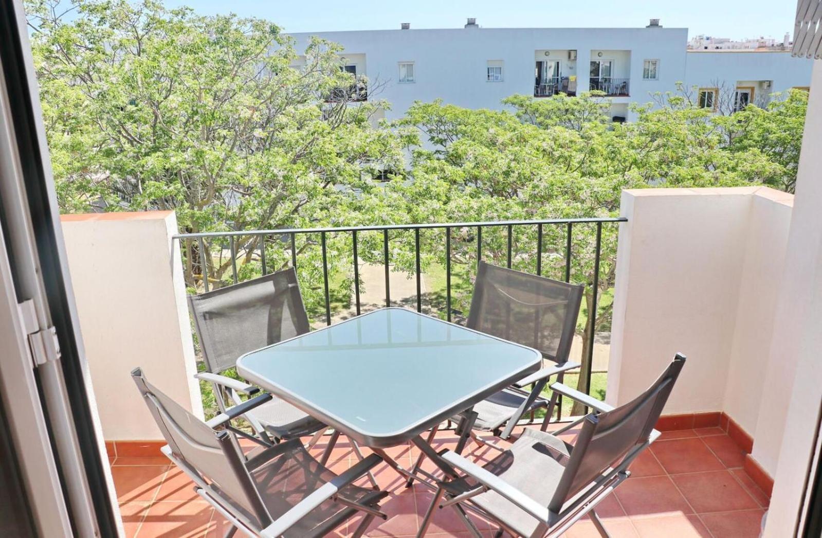 Apartamento Vistas Al Parque Conil De La Frontera Ngoại thất bức ảnh